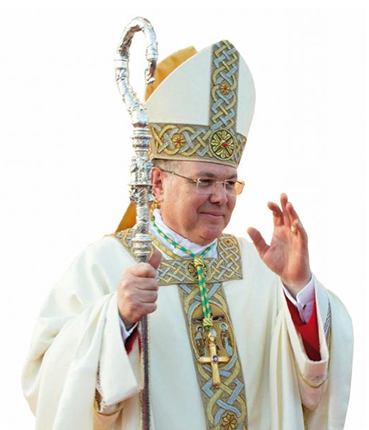 Vescovo Mons. Favale